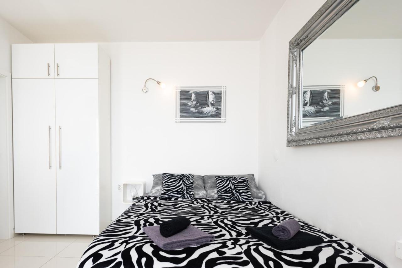Apartments Viky كلارجيفيكا المظهر الخارجي الصورة